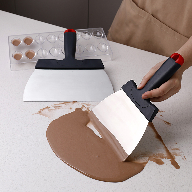 Stainless Steel Dough Scraper  - Kitchen Gadgets List 评论和价格